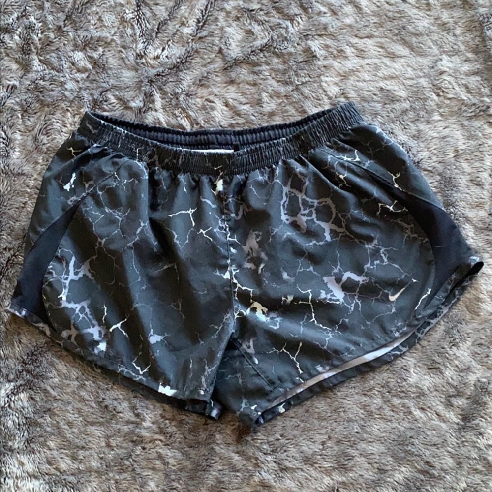 Nike short